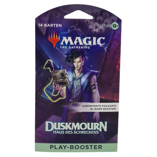Magic: The Gathering – Duskmourn Sleeved Booster (Deutsch) mit geisterhaftem Hausmotiv